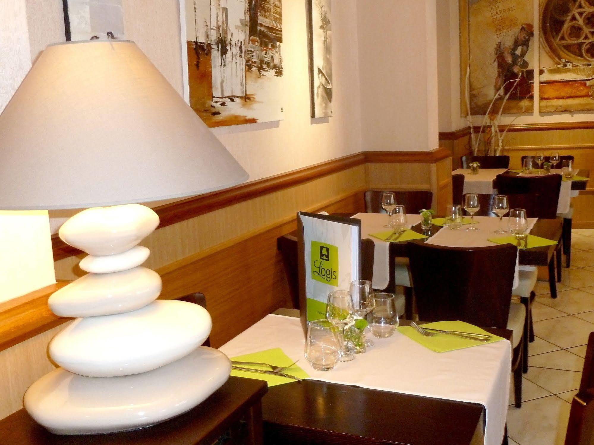 Logis Hotel Restaurant Du Midi - Rodez Centre Екстер'єр фото